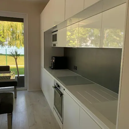 Appartement F5 *